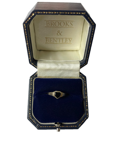 1989 onyx ring gold - onyx, 9