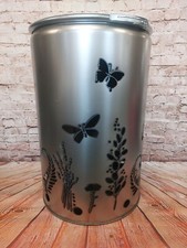 Feuertonne mit blumenwiese - feuertonne,