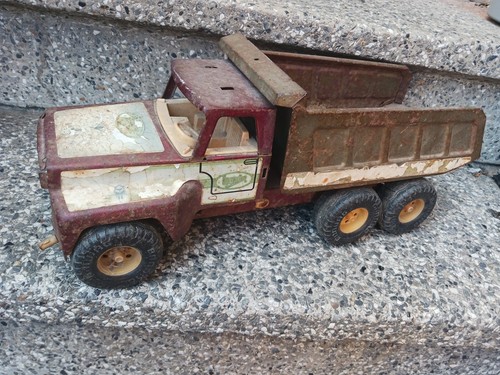 Altes blechspielzeug lkw aus - blechspielzeug,