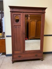 Antiker kleiderschrank - antiker,
