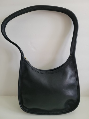 Vtg coach black leather - black,