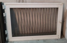 Pferdestall Drehfenster mit Eisengitter/Sicherheitsglas 132x85 cm Feuchtgruber 