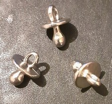 6 x Schnuller Anhänger ♥