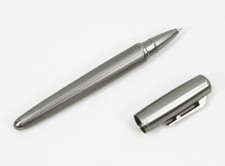 Hugo Boss Pure Matte Dark