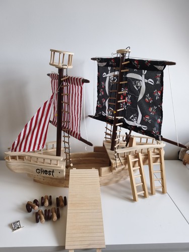 Ghost smal foot großes - ghost,