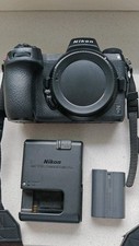 Nikon Z7 45,7MP Spiegellose Systemkamera (Nur Gehäuse)