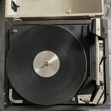 Dual P 1010 S Plattenspieler