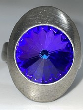 Ring,oval mit lila blauen Stein,verstellbar (kleiner/grösser),10g,L.2.4cm,RG55