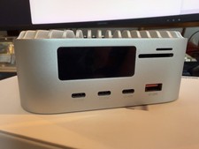 RayCue All-in-One Charger Dock