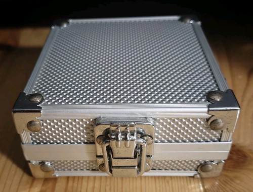Alu koffer für gameboy - alu,
