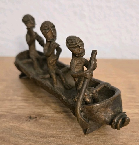 Afrikanischer einbaum mit - afrikanischer, 3