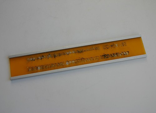 Schriftschablone rotring 300