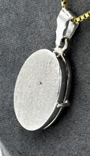 Vintage Medaillon 0,835 Silber vorders. mattiert rücks. poliert NEUWERTIG