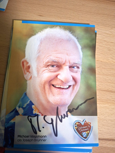Dahoam trading card - is,