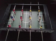 Tischkicker Mittelgroß sehr guter Zustand empfehlenswert