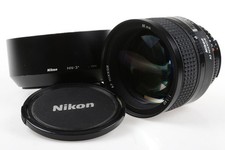 NIKON AF 85mm f/1,4 D - SNr: 208690