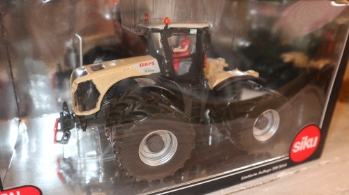 Siku 3271 claas - siku,