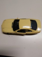 model auto 1:18 BMW 850 CSI