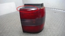 Heckleuchte / Rücklicht Rechts  (beschädigt) VW 35 I Passat Variant 1.8