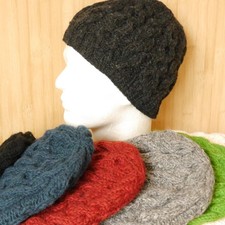 Strickmütze aus Schafwolle, Wollmütze mit Zopfmuster in 7 verschiedenen Farben