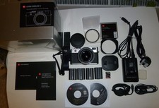 Leica Digilux 2 Kamera mit DC Vario-Summicron 2,0-2,4/7-22,5mm ASPH. m.UVa OVP