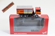 Herpa 1:87 - Scania R Abrollcontainer Chemieschutz "Feuerwehr" - 095761 - F 828