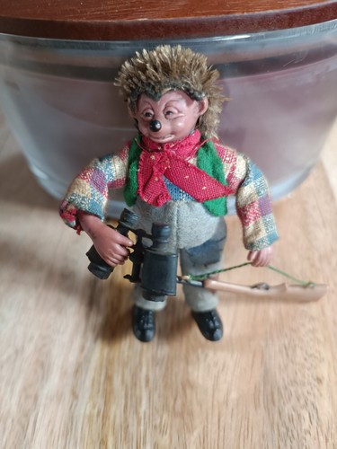Mecki figur jäger mit - mecki,
