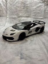 Lamborghini Aventador SVJ 1:18 Modellauto Metall Spielzeugauto Sammler Weiß Auto