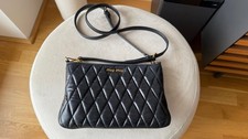 Miu Miu Matelassé Crossbody-Tasche – Schwarzes Leder, Gold-Hardware