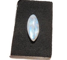 Mondstein blau - Blue Moonstone Cabochon 24,3x10,3 mm 13 ct. Nr. U33435