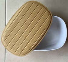 RIG TIG BROTBOX MIT SCHNEIDEBRETT - BOX WURDE NUR FÜR AUFBEWAHRUNG KLEINKRAM