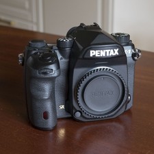 Pentax K-1 SLR-Digitalkamera (Body) wie neu, Shutter Count 4184