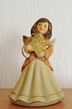 Goebel Engel mit goldenem Stern „Schöner Stern“  champagner - terracotta