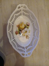 GROßE ANTIKE DURCHBRUCH PORZELLAN SCHALE MIT BLUMEN DEKOR