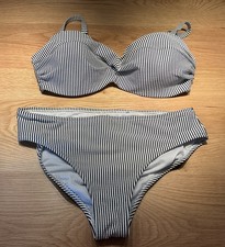Bikini Weiß Blau gestreift