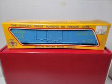 Mehano HO Scale 50' Louisville