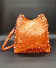 Damenhandtasche Tote Bag echt Leder hellbraun mit Metallnieten, handgearbeitet