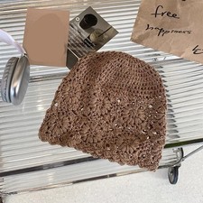 Trendige Strickmütze mit