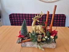 Weihnachtsdeko Gesteck mit Hirsch - Trocken Gold und Natur Farben