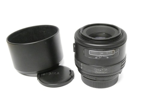 Sigma 90 mm macro - 90,