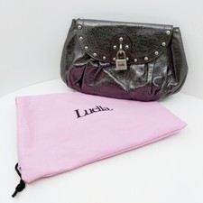 Clutch von Luella mit Nieten und Schloß