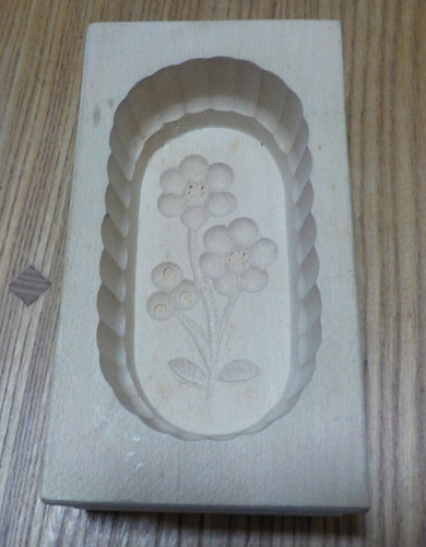 Buttermodel aus holz - aus, motiv