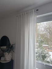 schwarze Gardinenstange +