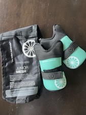 The Indian Maharadja Schienbeinschoner Junior Mesh – Kinder Hockey inkl. Tasche