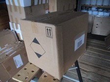 👊 64 Stück Faltkartons