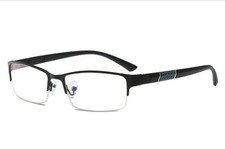 Kurzsichtige Brille mit