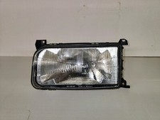 VW Passat 35i Frontscheinwerfer Scheinwerfer links 133479-00 LI HELLA