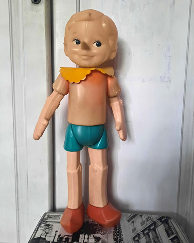 Vintage buratino puppe aus - vintage, der