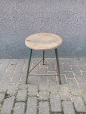 Werkstatthocker DDR Metallhocker rund Hocker Dreibein Werkstatt