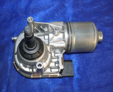 Fendt Bosch 0390248016 G842810170011 Wischermotor Scheibenwischermotor Traktor